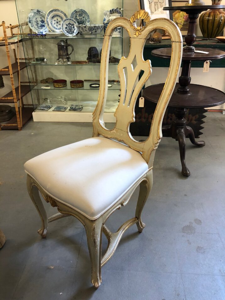 Set Italian Gilt Chairs
