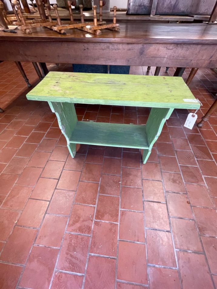 PAINTED COUNTRY BENCH