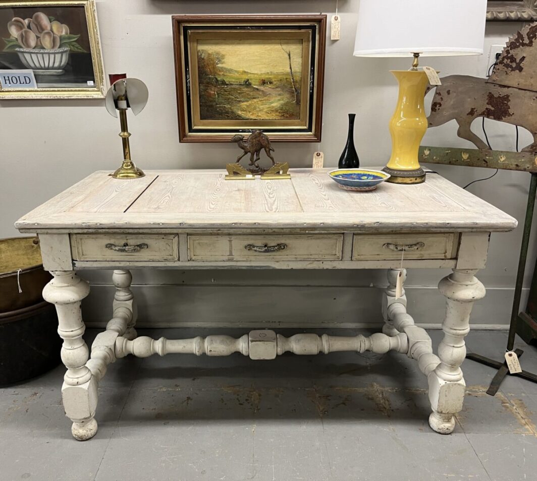 Painted Desk With Chunky Turnings