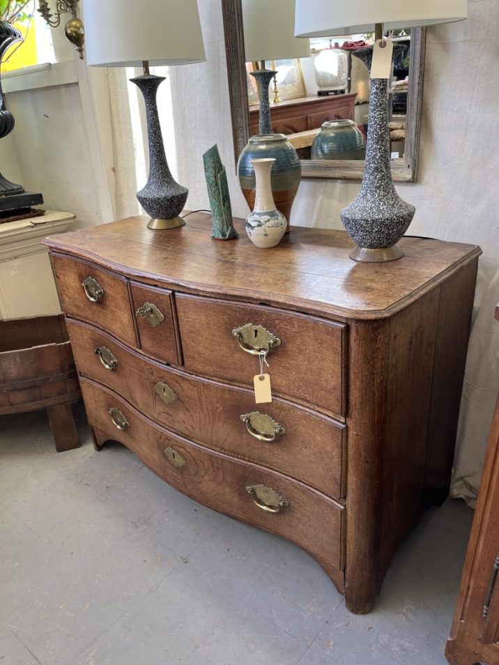 French Serpentine Front Chest of Drawers