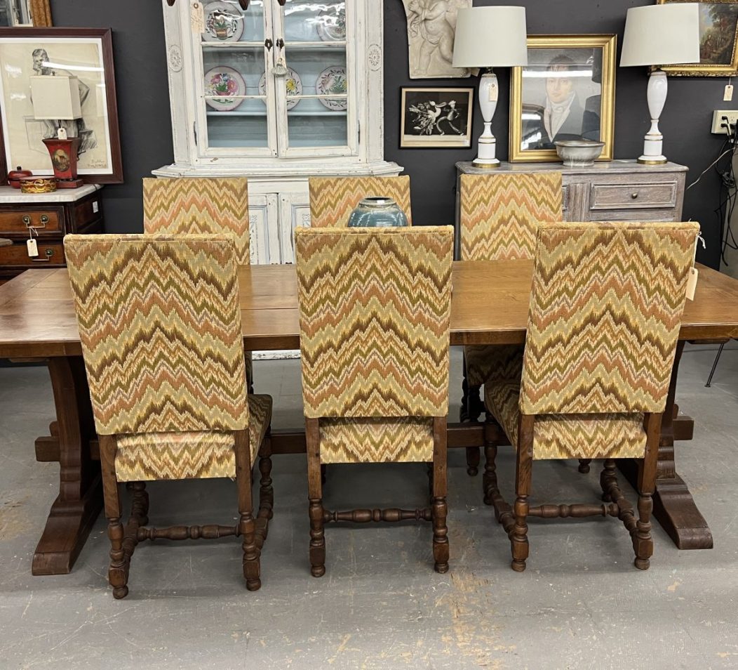 Set 6 Turned Leg Dining Chairs