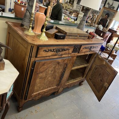 French Burl Server