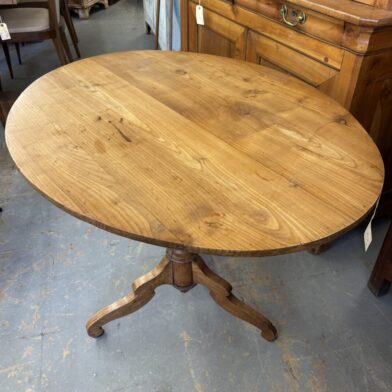 Cherry Oval Side Table