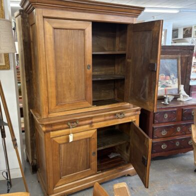 Cherry 2-part Cupboard