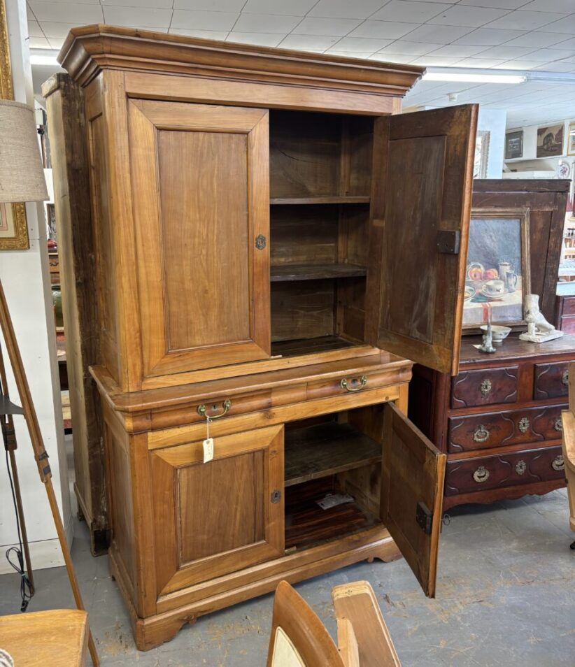 Cherry 2-part Cupboard