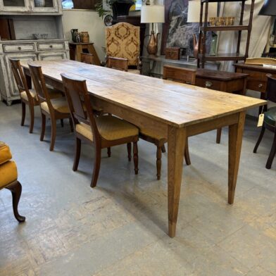 French Farmhouse with Linden Top