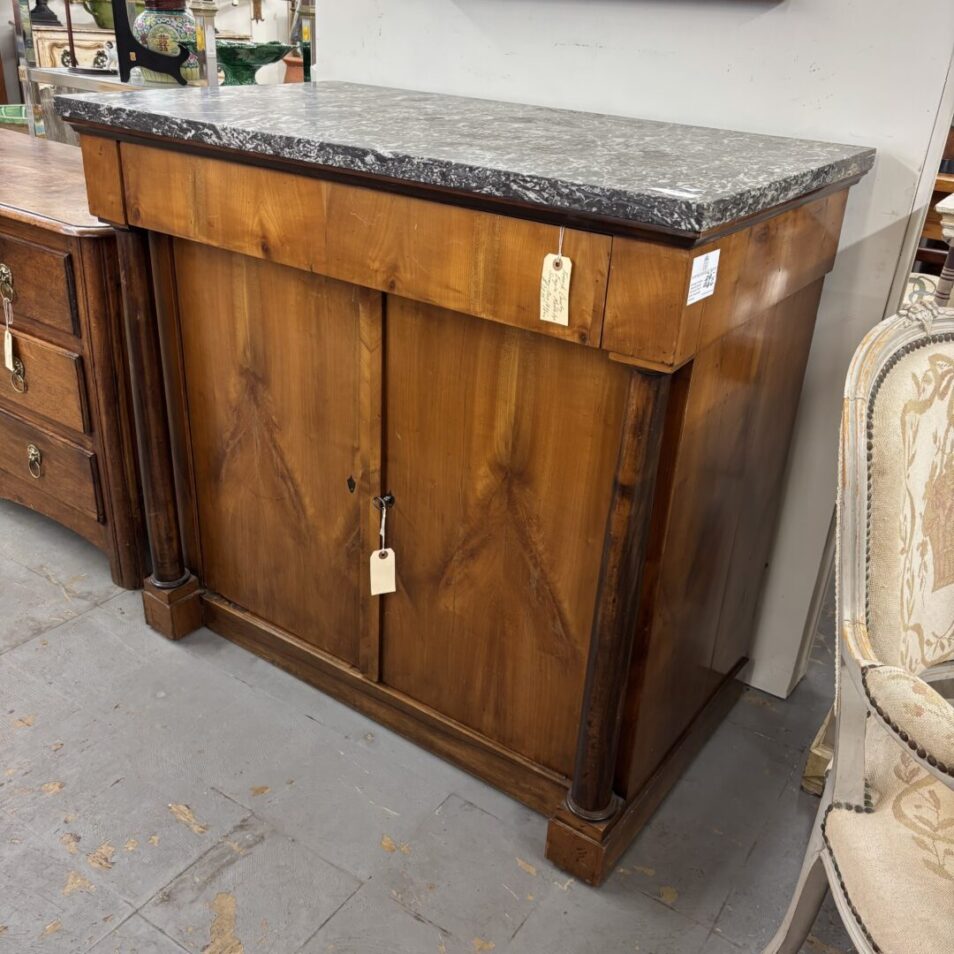 Empire Marble Top Server